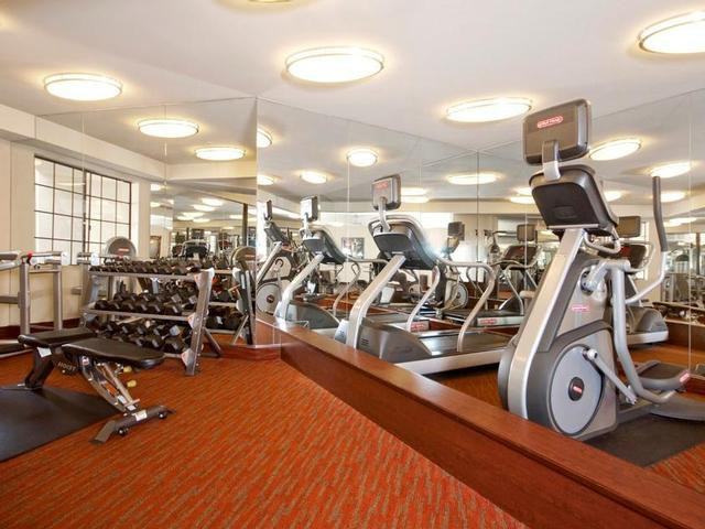 8665 Burton Way - Photo 7 of 28