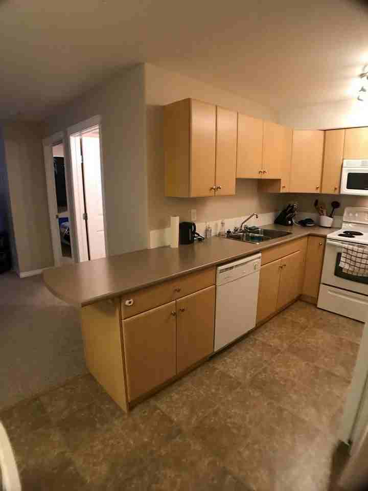 9604 105-9604 Manning Ave - Photo 2 of 14