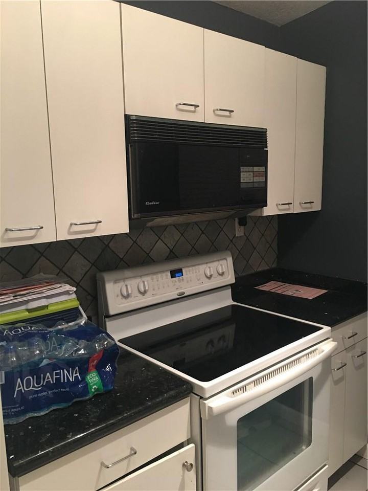 5820 Northwest 20th Street - Photo 2 of 13