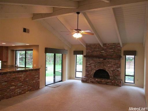 125 Grey Canyon Dr - Photo 3 of 14