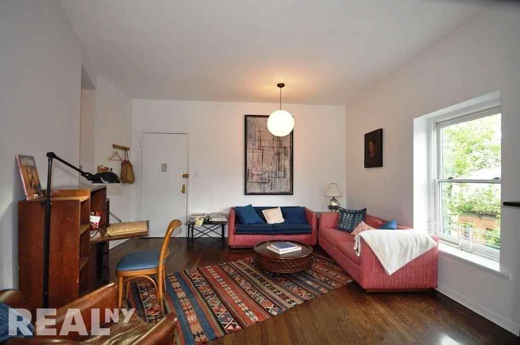 304 Henry St 4A - Photo 2 of 11