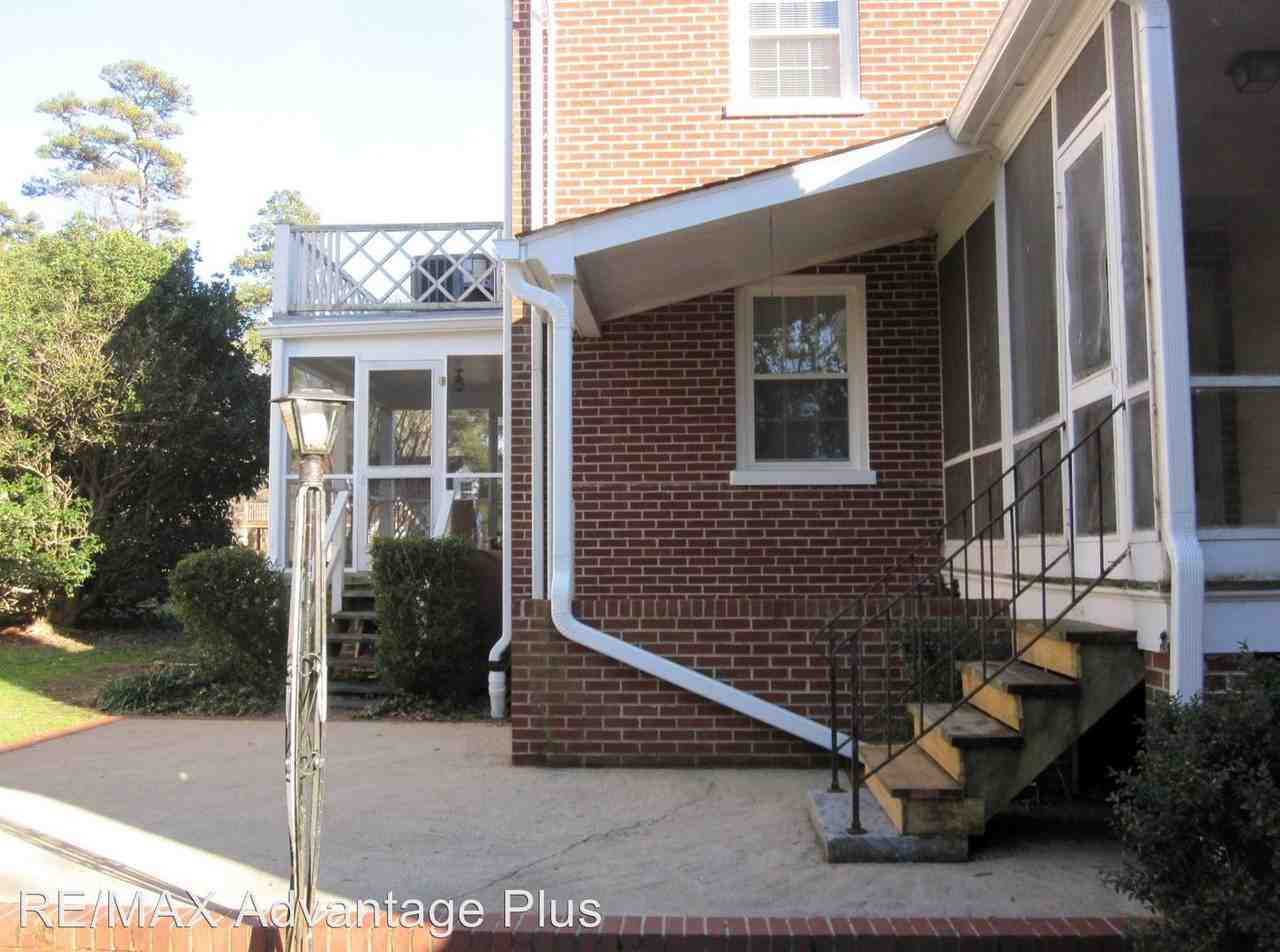 405 4th Ave - Photo 3 of 19