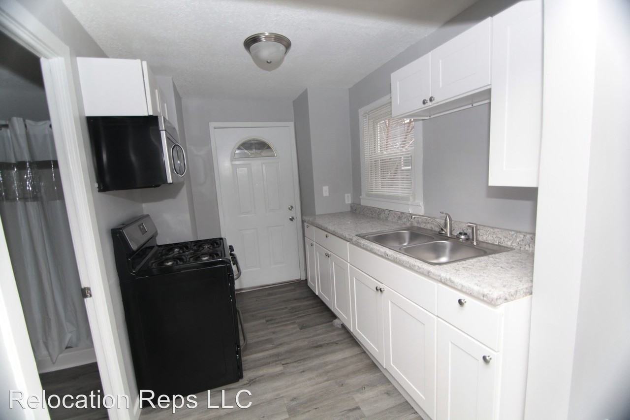 119 5th Ave - Photo 3 of 9