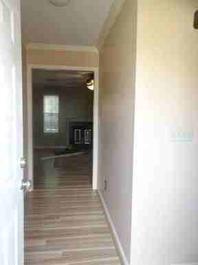 467 Raleigh Ave - Photo 2 of 12