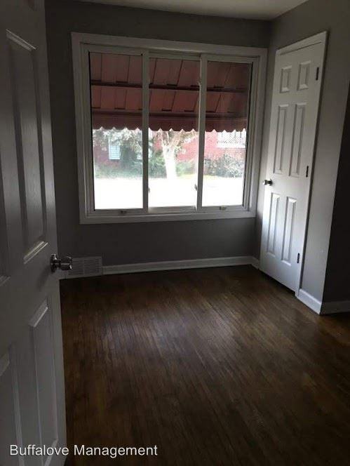 354 North Legion Drive - Photo 2 of 11