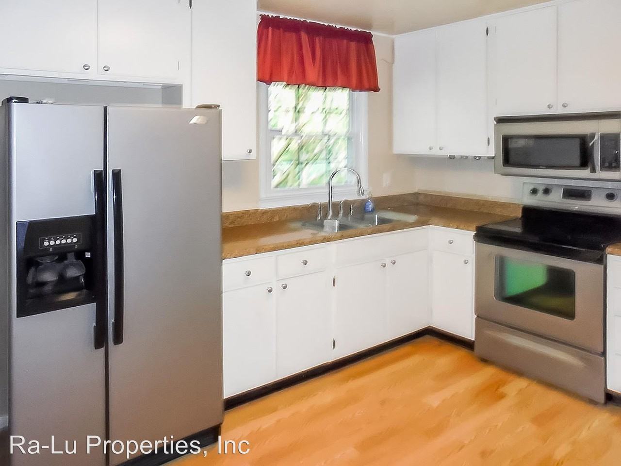 2424 Denver Dr - Photo 3 of 8