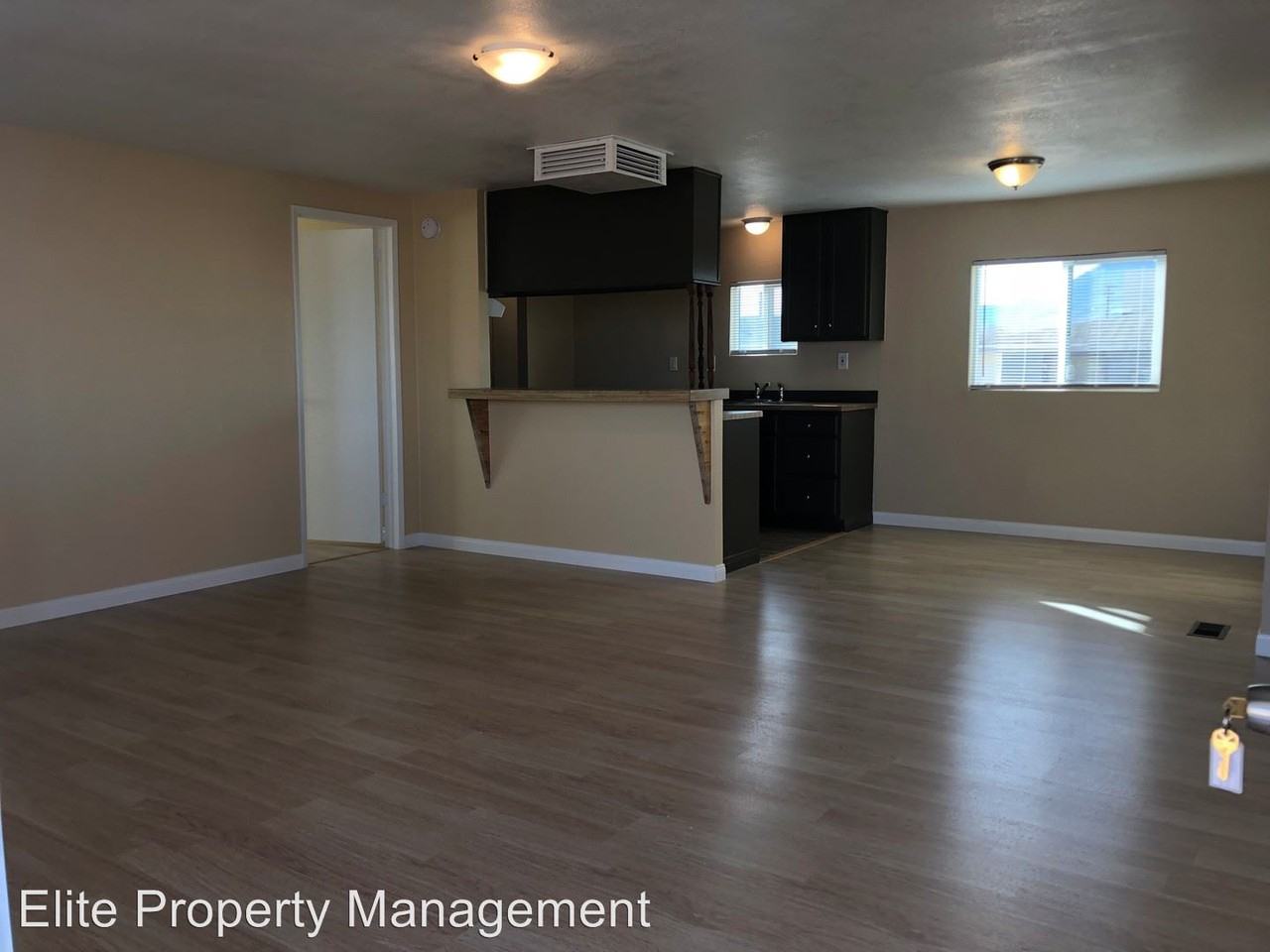 6549 Ash Ave - Photo 2 of 9