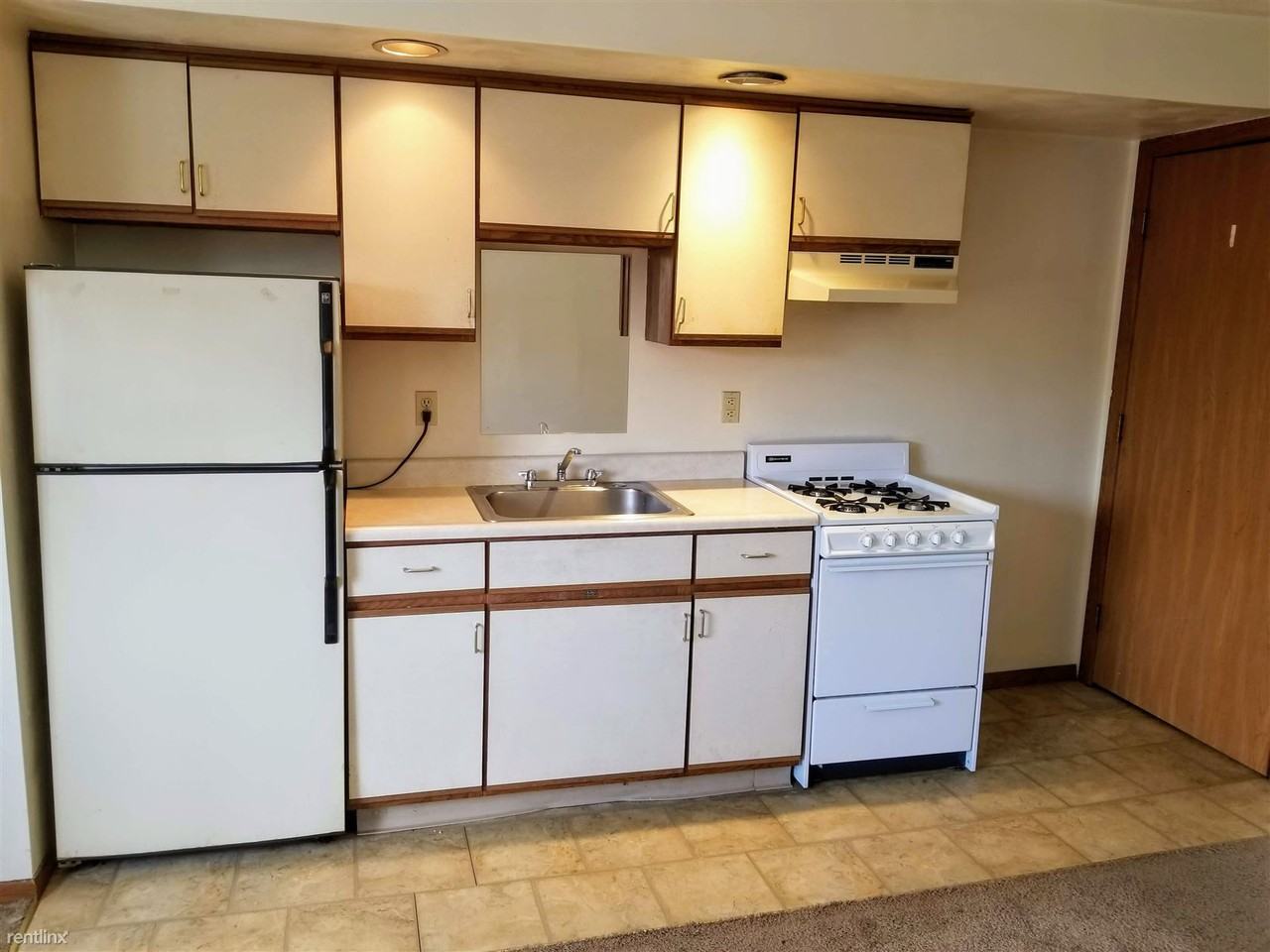 3526 Boulevard of the Allies - Photo 3 of 7