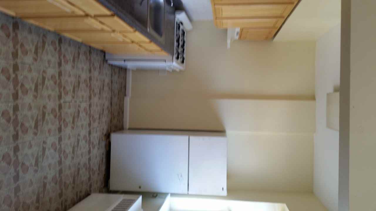 256 Washington Ave - Photo 3 of 9