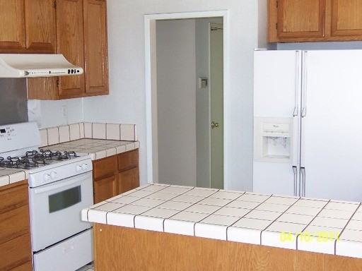 2905 Creek Point Dr - Photo 2 of 6