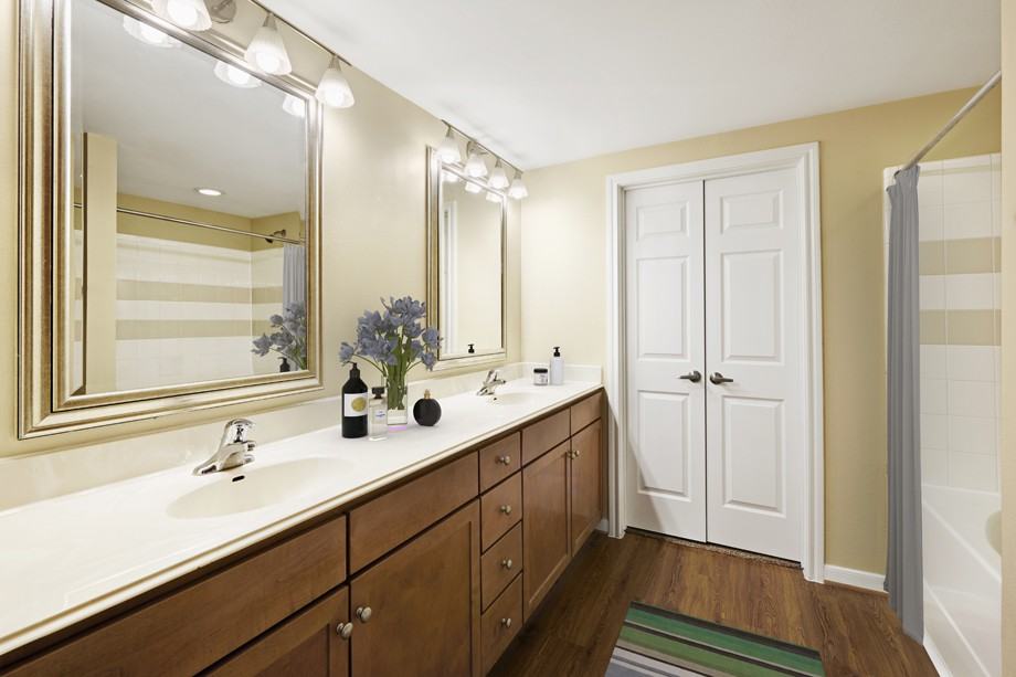 Camden Whispering Oaks - Photo 6 of 30