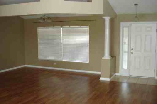 403 Gentle Breeze Dr - Photo 2 of 13