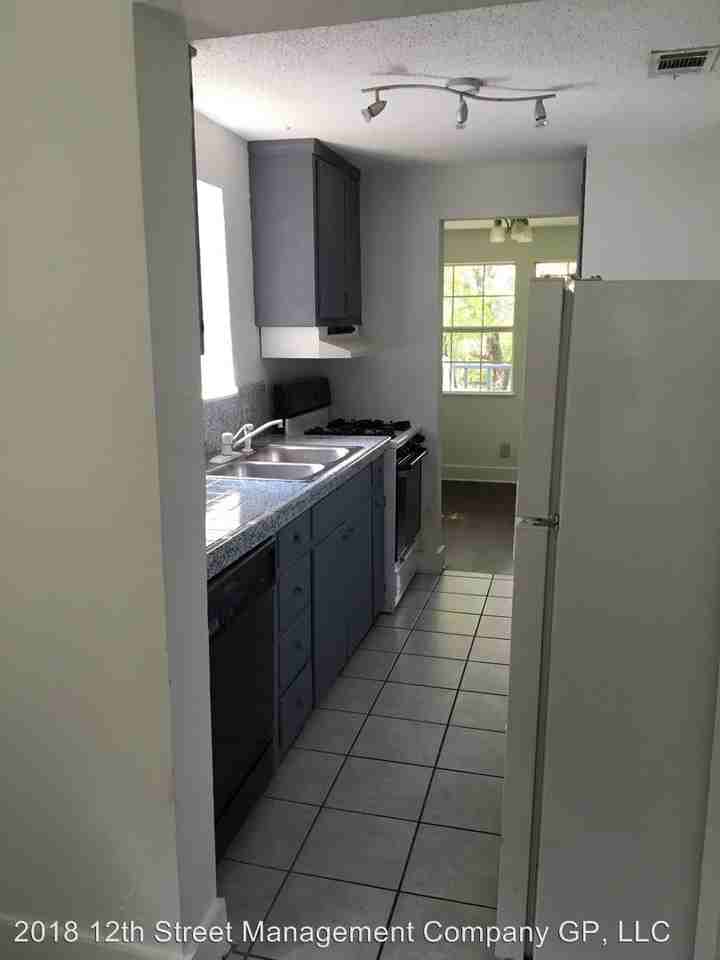 1205 Olander St - Photo 3 of 7