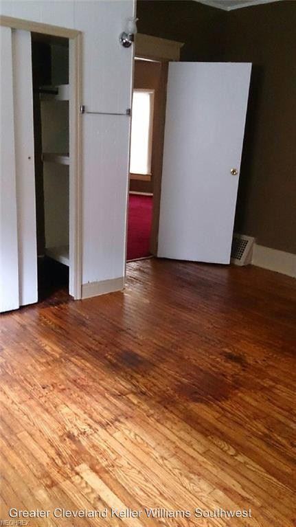 3414 Daisy Ave - Photo 3 of 5