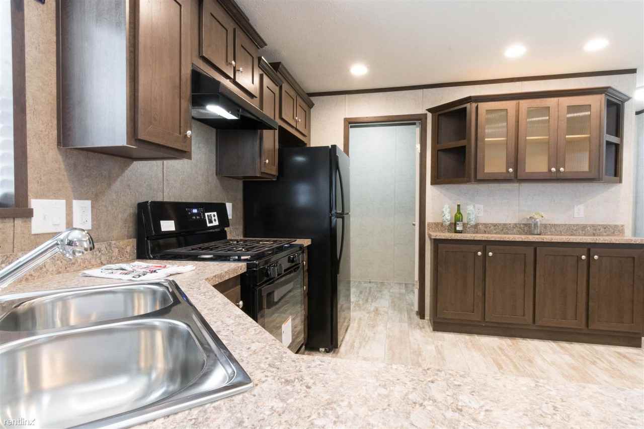 45 Apple Ln - Photo 2 of 23