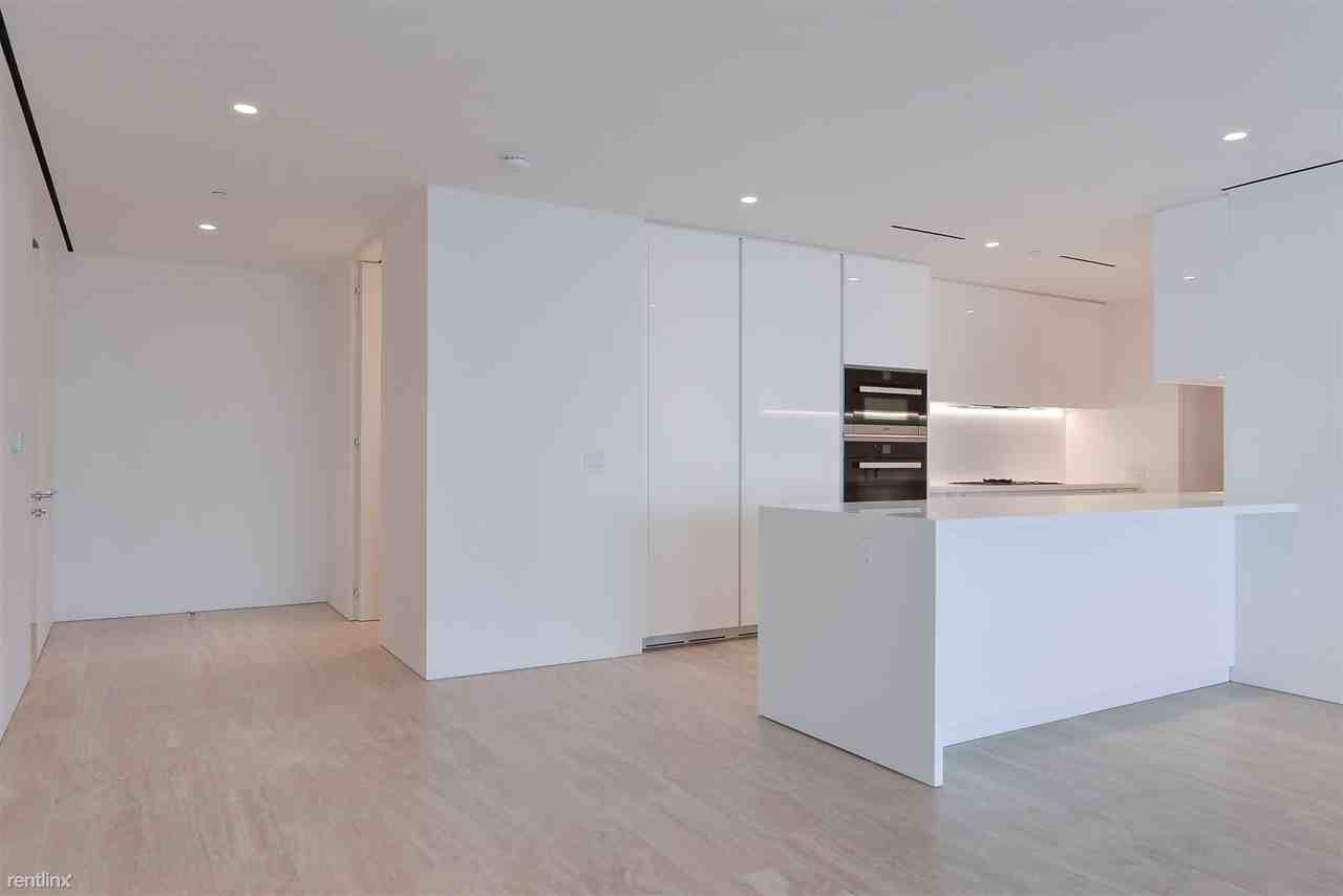 9001 Collins Ave - Photo 2 of 16