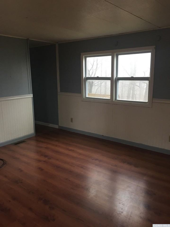 16 McCafferty Rd - Photo 3 of 8