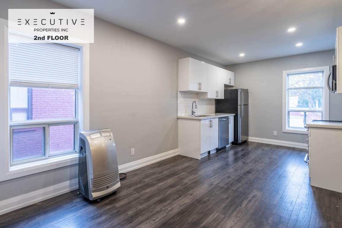 203 John Street - Photo 3 of 23