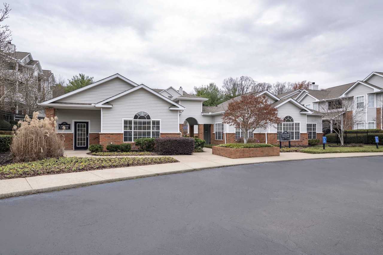 Waterford Landing Apartments - Photo 2 of 15