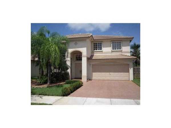 20341 SW 1st St - Photo 2 of 16