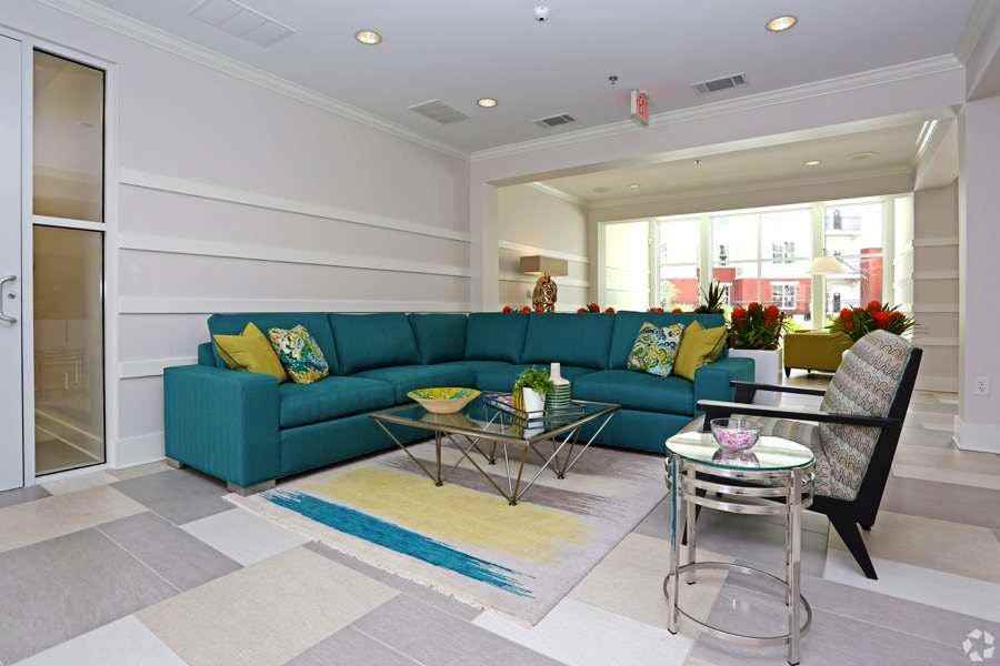 Aquia 15 Towne Center - Photo 2 of 10