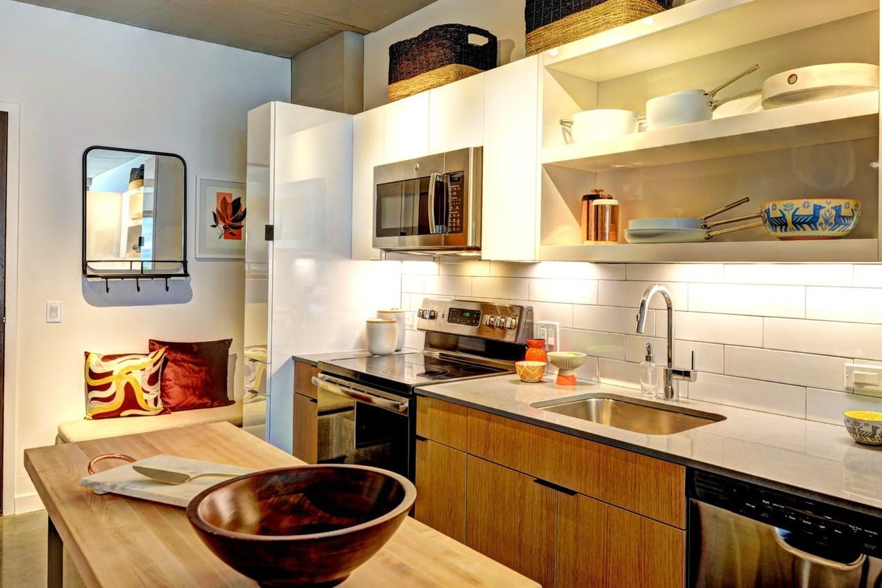 The Channel - Photo 3 of 29