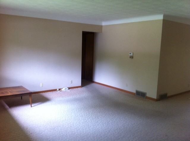 532 W Sterns Rd - Photo 2 of 10