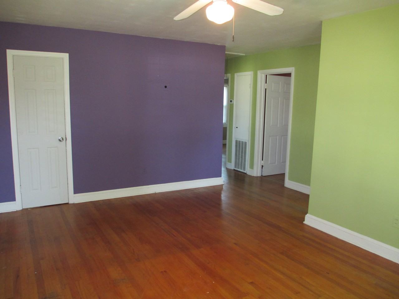 1036 Jefferson St - Photo 3 of 11
