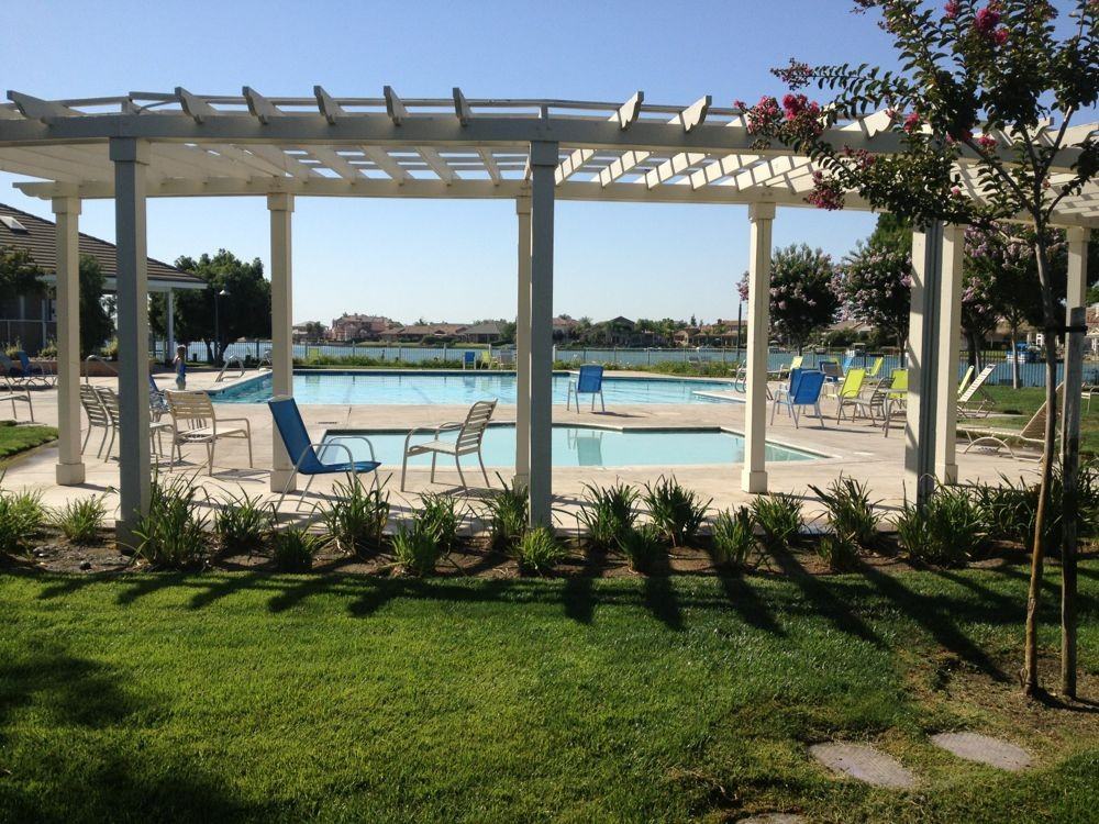 4109 N Del Rey Ave - Photo 2 of 42