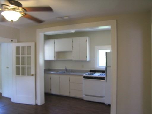 4020 Clarke Ave - Photo 3 of 12