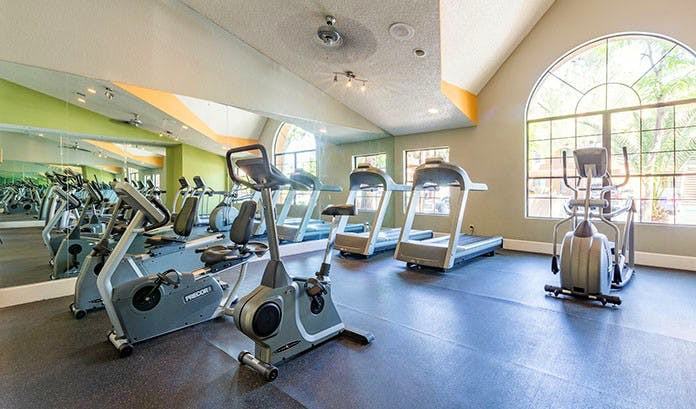 Boulevard at 4201 Apartments - Photo 3 of 15