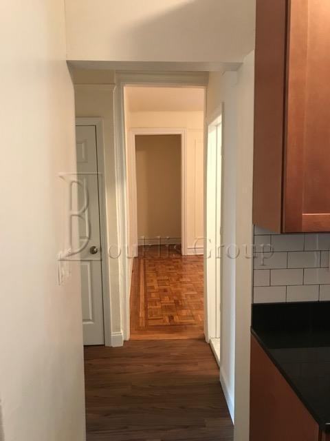 30-87 34th St 1B - Photo 3 of 6