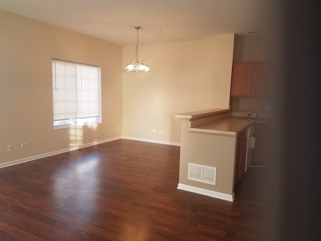 622 Windsor Dr #622 - Photo 3 of 17