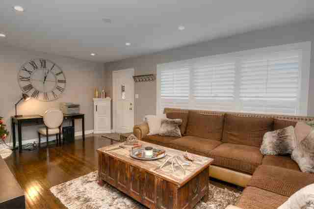 458 W Fremont Ave - Photo 3 of 21