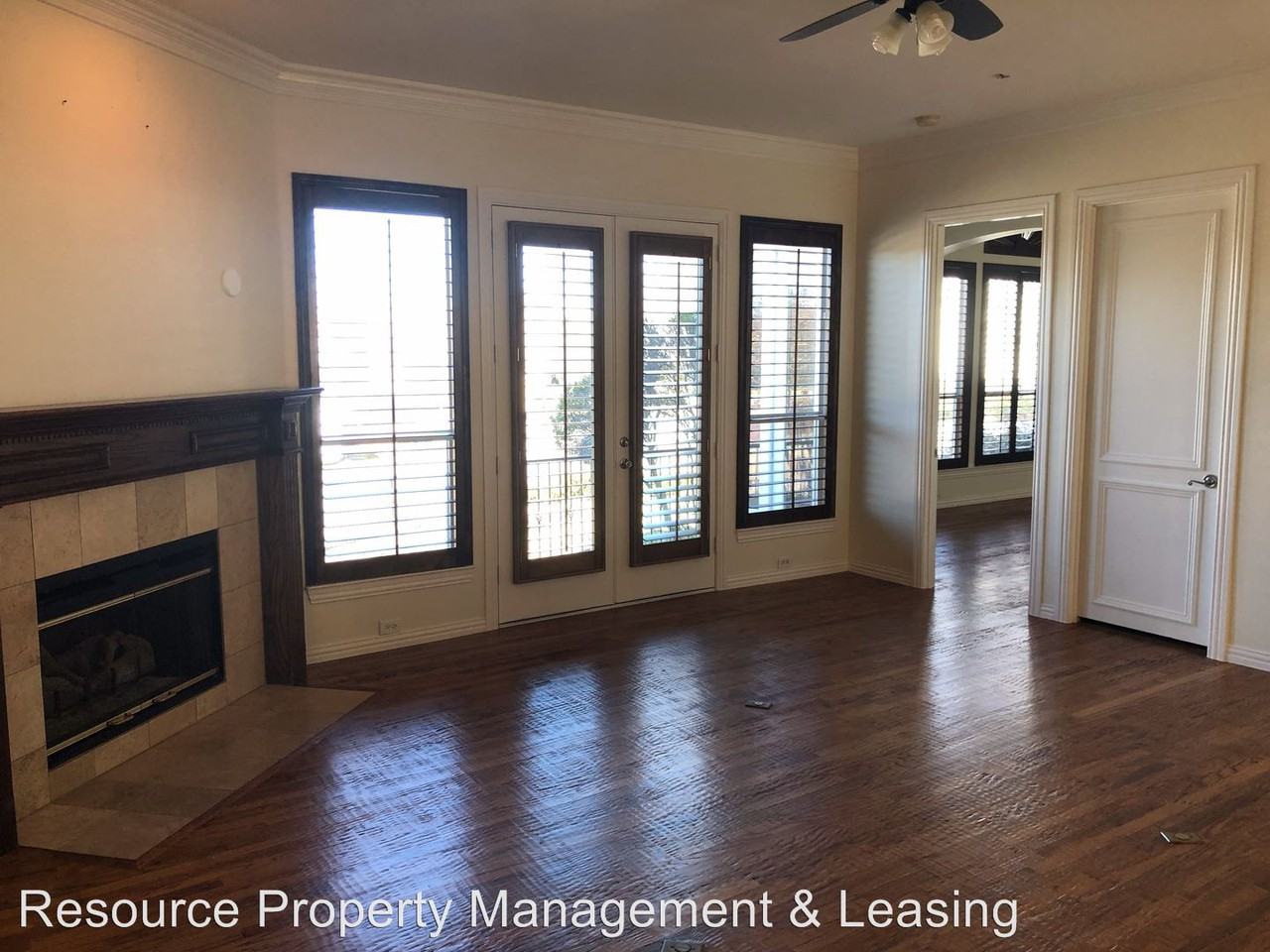 3110 University Park Ln - Photo 2 of 39