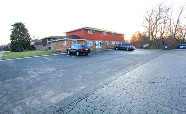 1223 Town Crest Dr #B - Photo 2 of 10