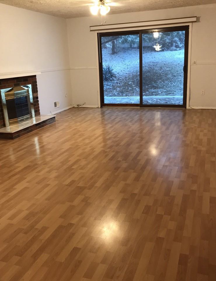 6 Ellen Heath Drive - Photo 2 of 7