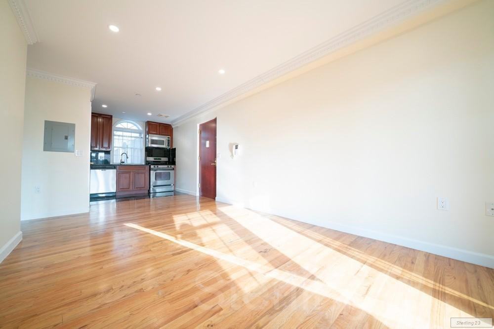 28-21 Astoria Blvd #PH