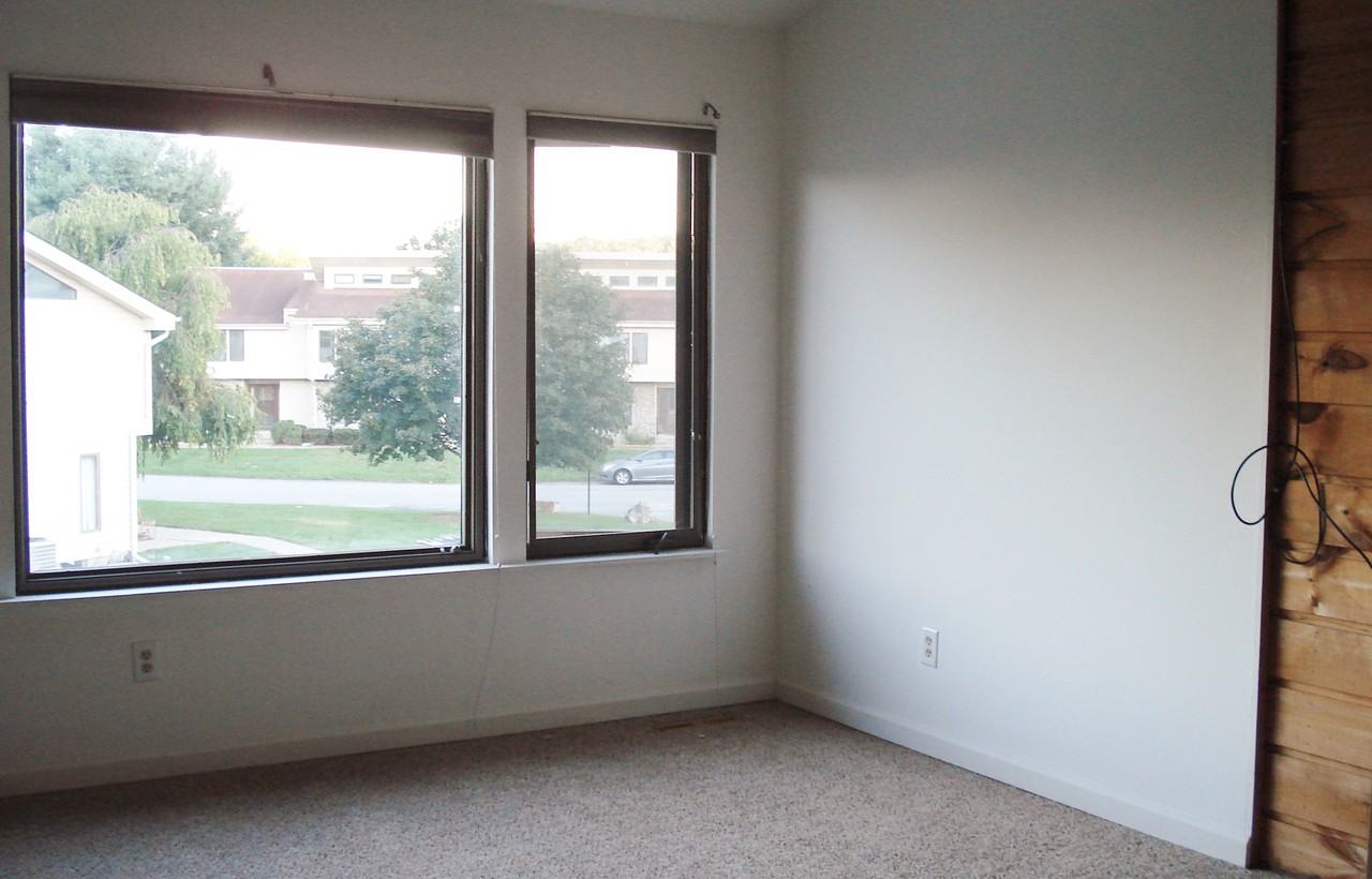 165 Dakota Drive - Photo 3 of 8