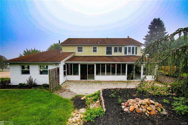 2617 Kirk St - Photo 3 of 50