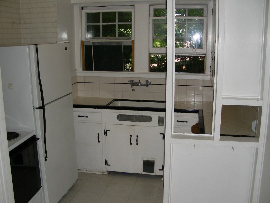 1533 Lincoln Ave #2 - Photo 3 of 8