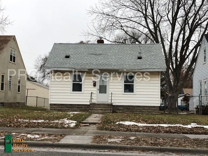 5548 35th Ave S - Photo 2 of 11