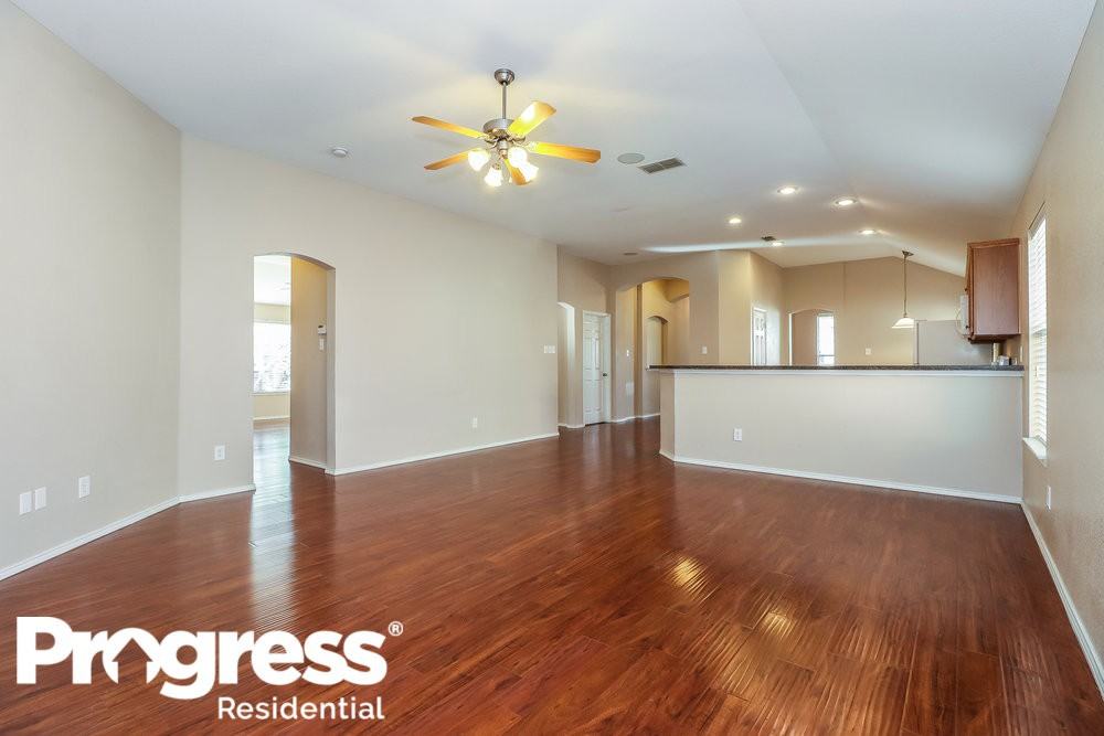 9348 Comanche Ridge Dr - Photo 2 of 17