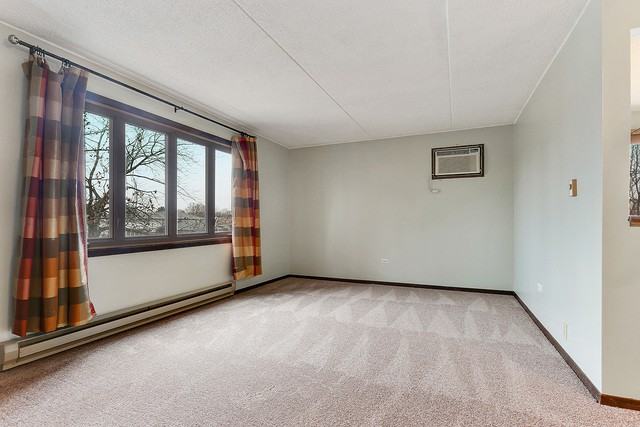 7535 Tiffany Dr #2A - Photo 2 of 10