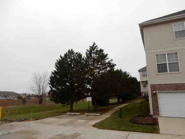 693 Pheasant Trail - Photo 2 of 39