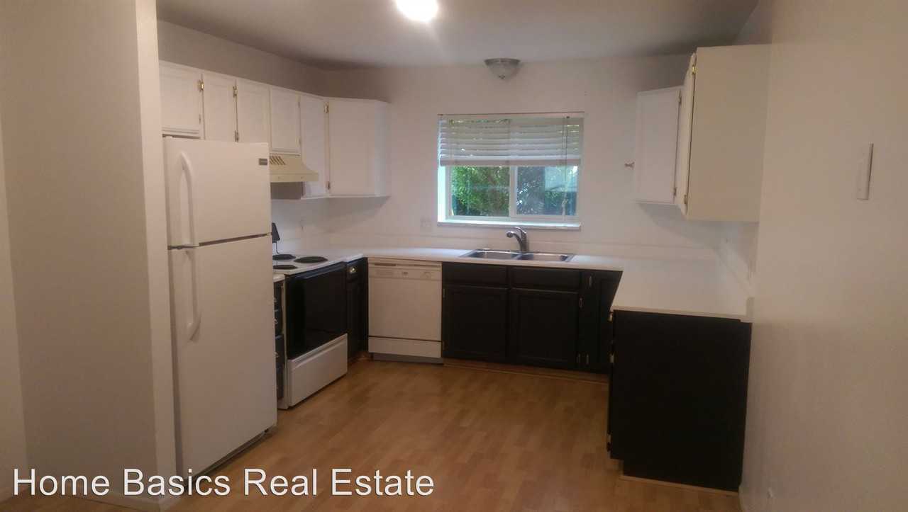 1464 N Amiron Way #B - Photo 3 of 4