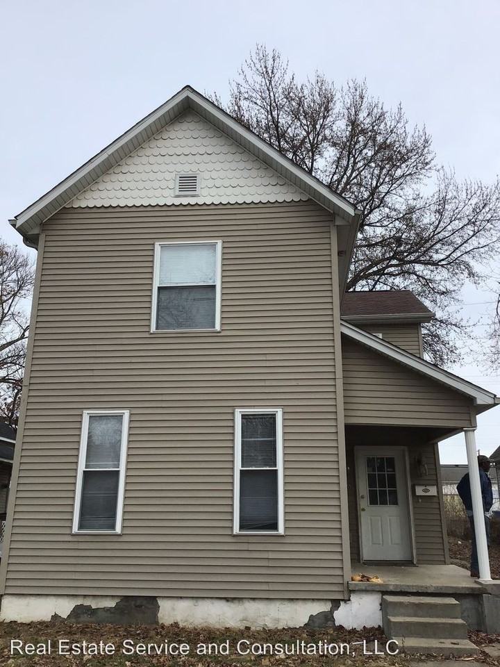 1510 S 8th St - Photo 2 of 11