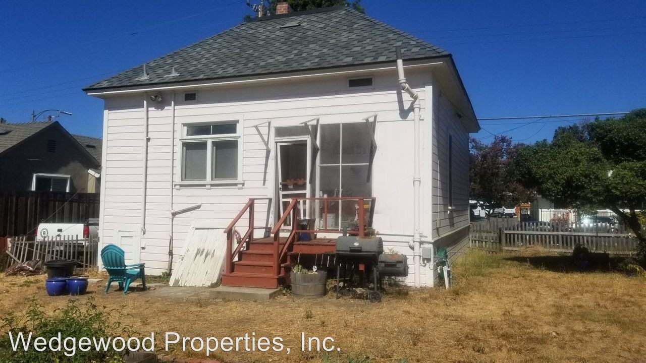 682 E Julian St - Photo 3 of 9