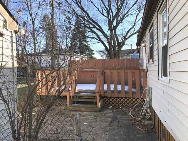 1945 N Lotus Dr - Photo 3 of 7