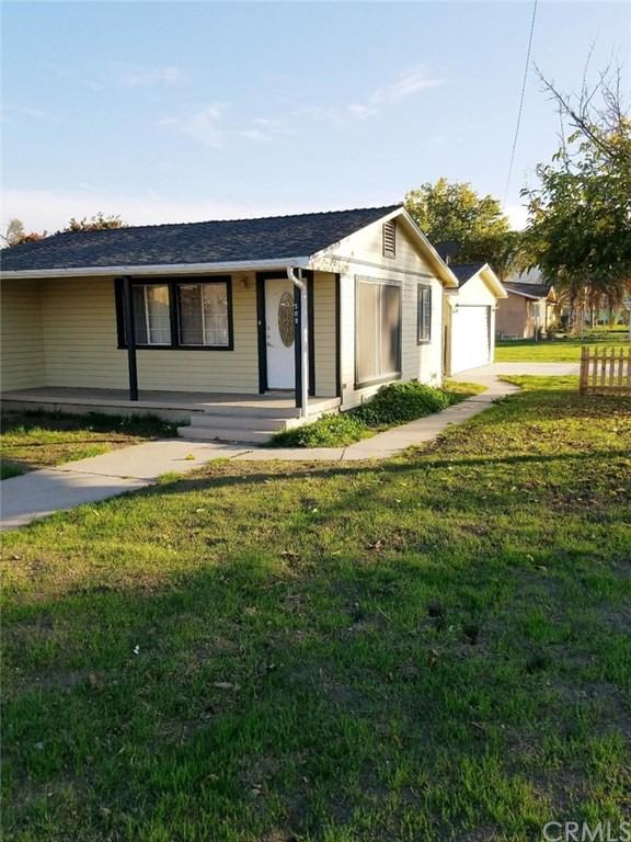 509 E Caroline St - Photo 2 of 14